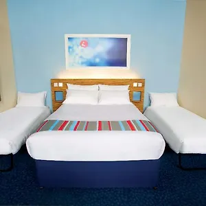 3* Отель Travelodge Seafront